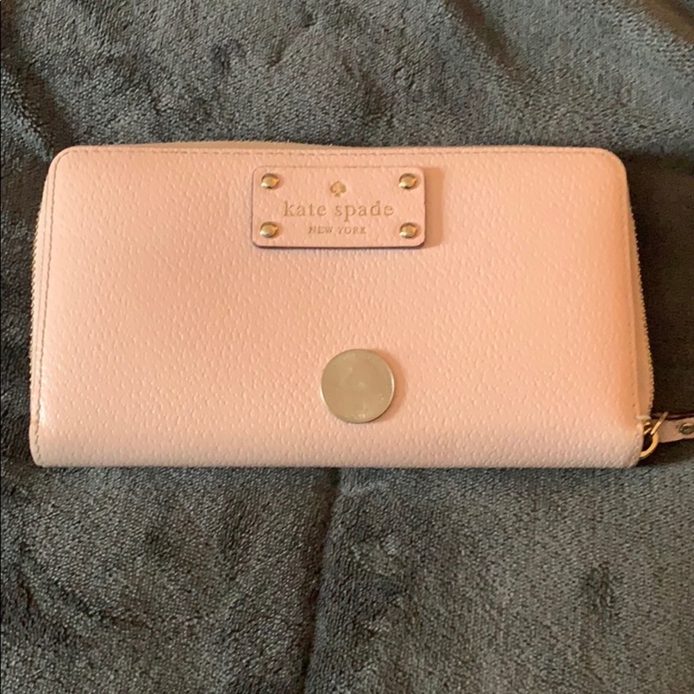 Barely used Kate Spade wallet